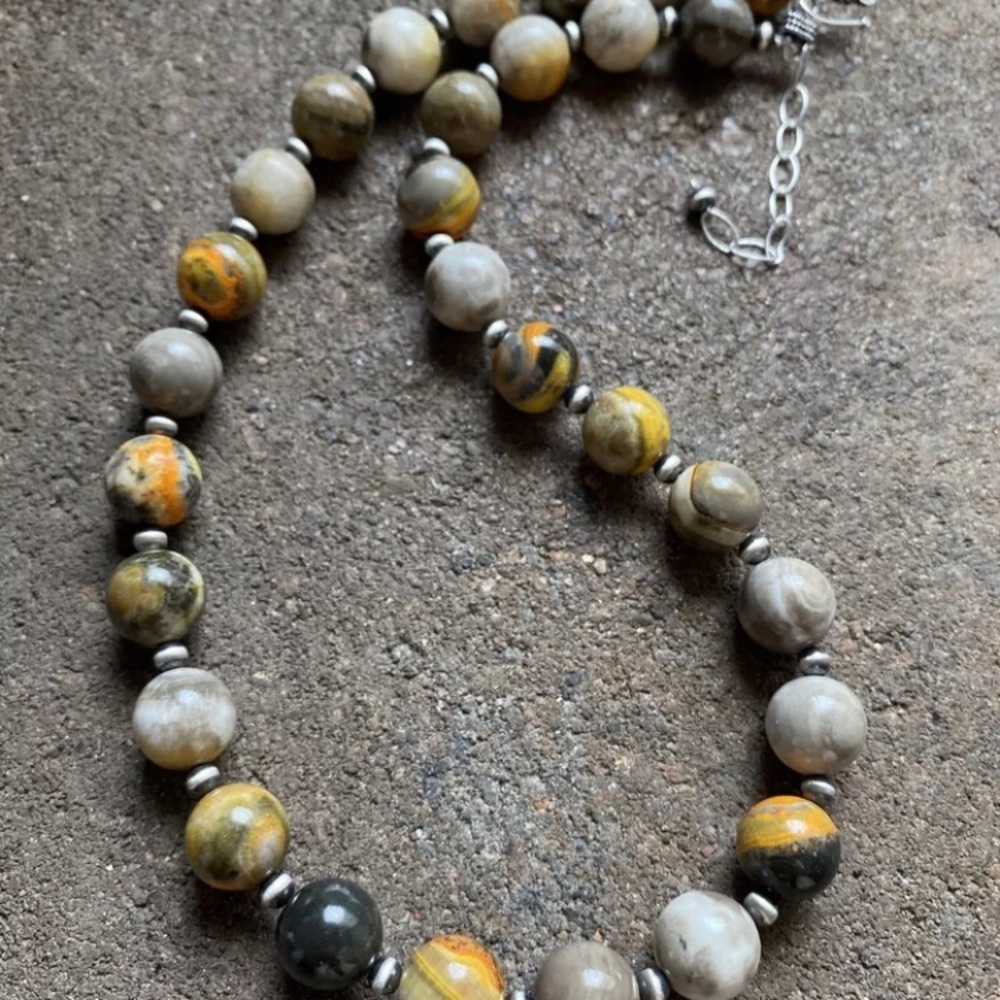 S.Silver Round Bumblebee Jasper Pearlsbeadnecklace - image 3
